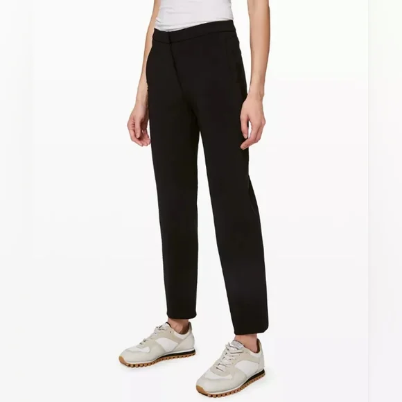 ✨️HOST PICK✨️ 🇨🇦 NWOT Lululemon On The Move Tailored Pants - Picture 3 of 14
